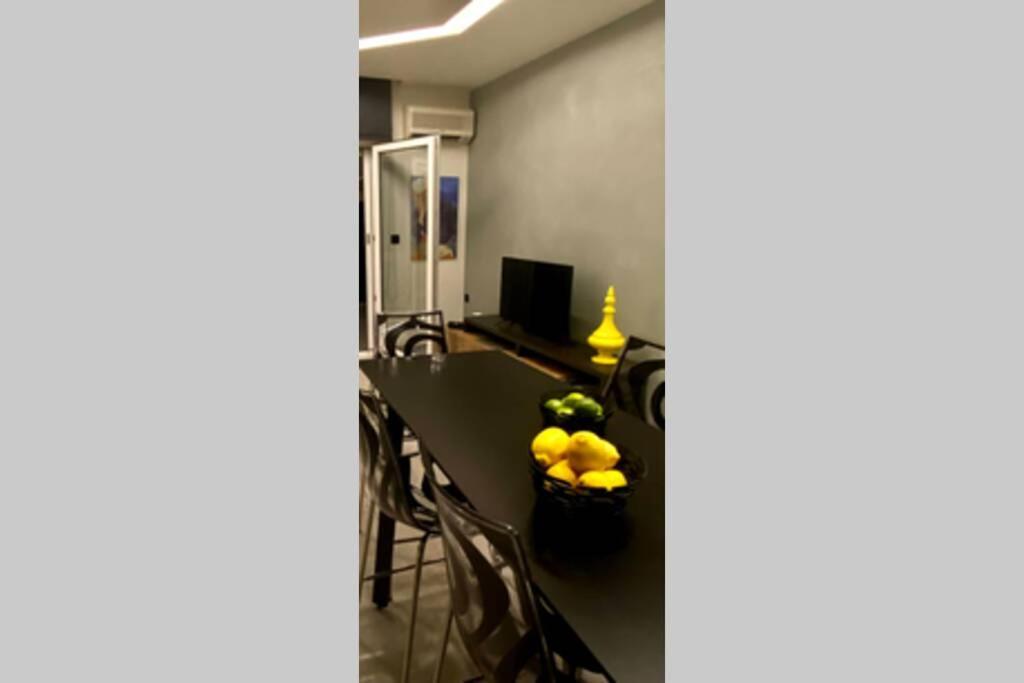 Vyron 1 Elegance Apartment Nea Michaniona Bagian luar foto