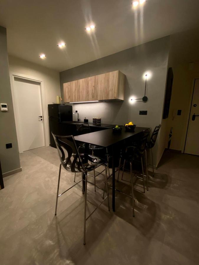 Vyron 1 Elegance Apartment Nea Michaniona Bagian luar foto