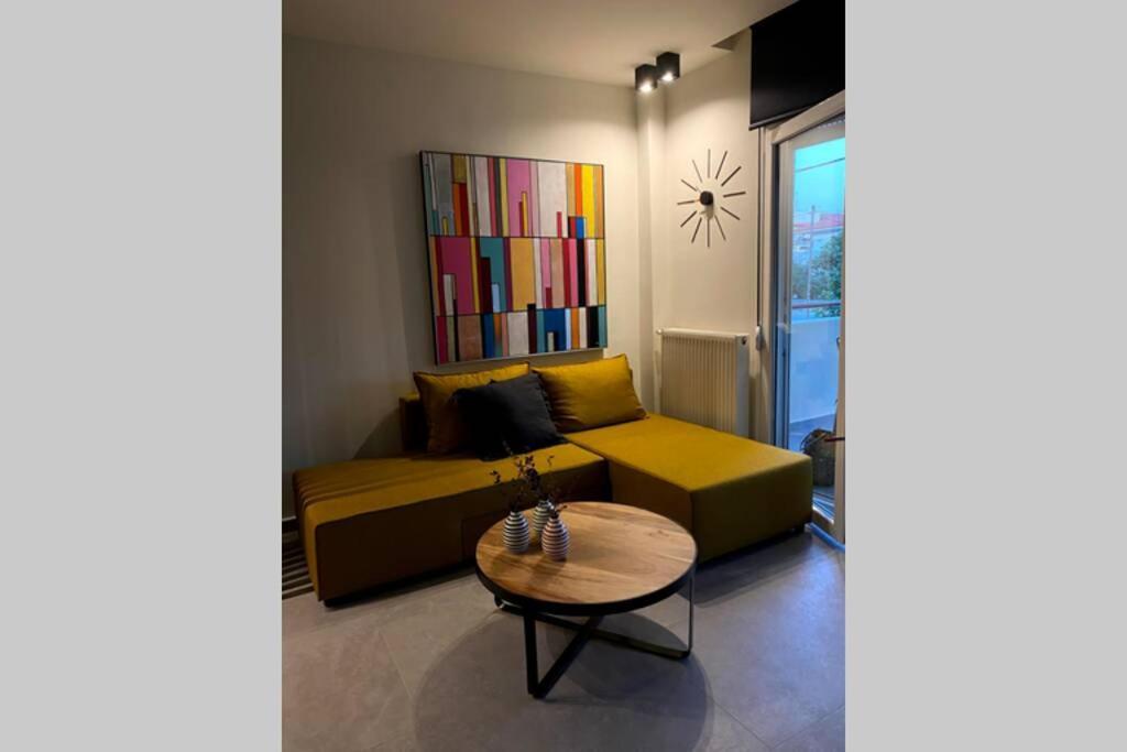 Vyron 1 Elegance Apartment Nea Michaniona Bagian luar foto