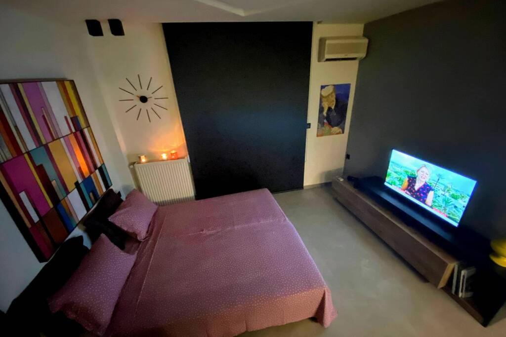 Vyron 1 Elegance Apartment Nea Michaniona Bagian luar foto