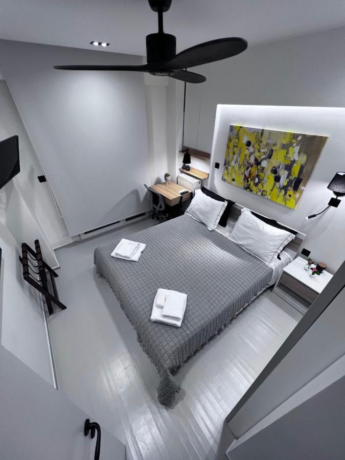 Vyron 1 Elegance Apartment Nea Michaniona Bagian luar foto